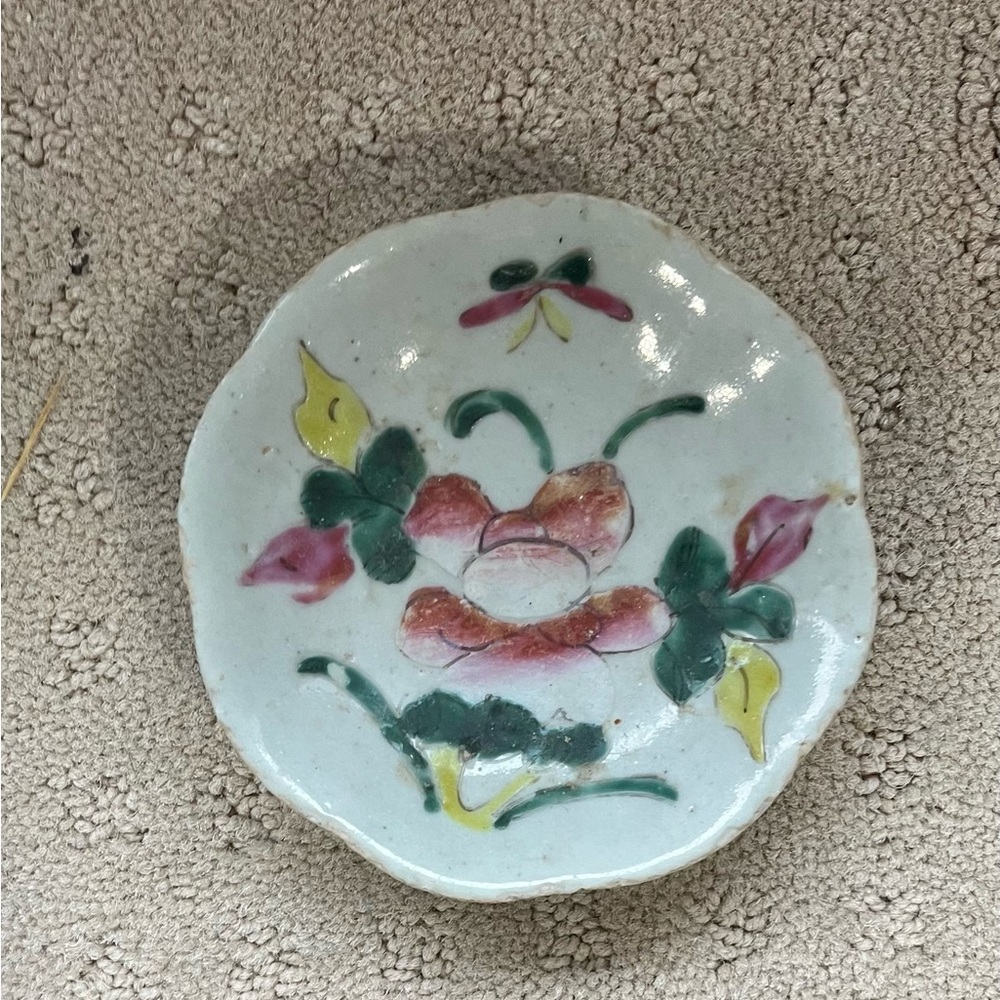 4” Chinese Famille Rose Floral Ceramic Dish